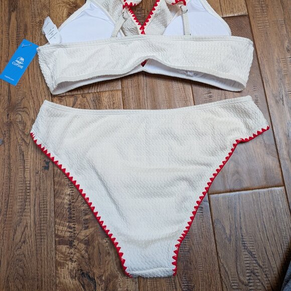 New with Tag - Cupshe Maddie White Bikini Set (Large) - Picture 6 of 7